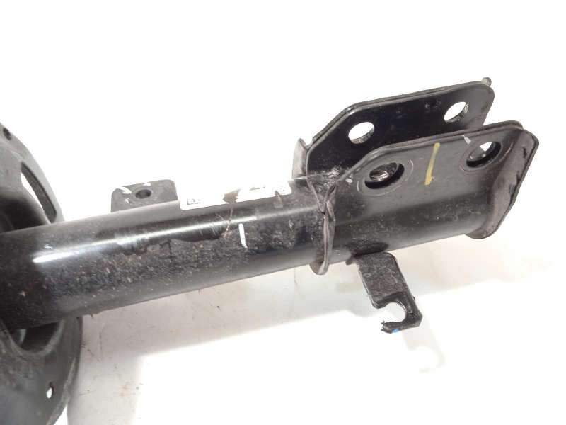 Recambio de amortiguador delantero derecho para peugeot 208 (p2) active referencia OEM IAM 9831168080 - Blanco 3