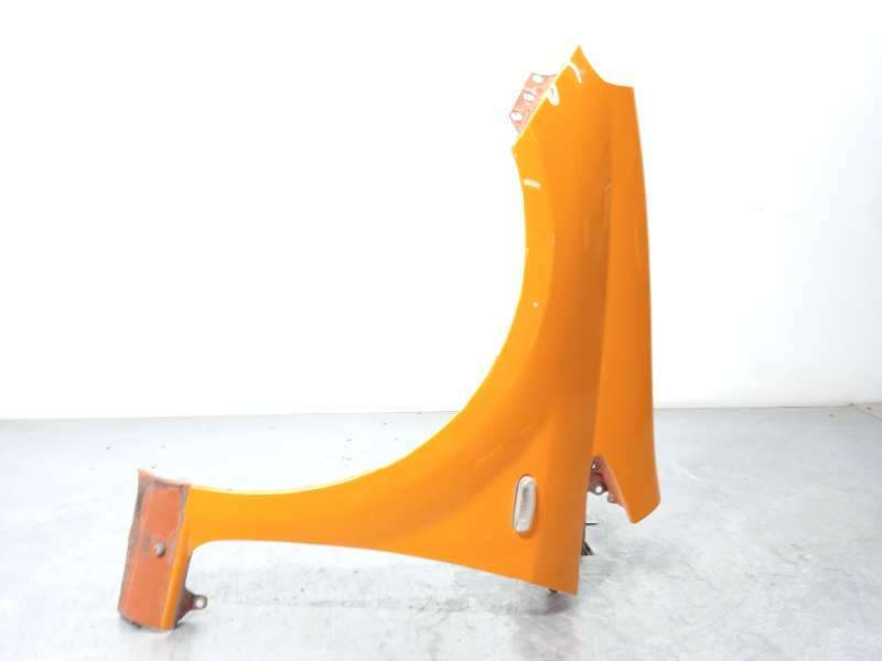 Recambio de aleta delantera izquierda para fiat grande punto (199) 1.9 8v jtd cat referencia OEM IAM 51855636 2