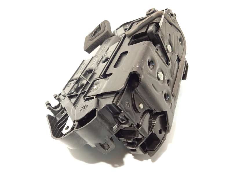 CERRADURA PUERTA TRASERA DERECHA 5TA839016L 