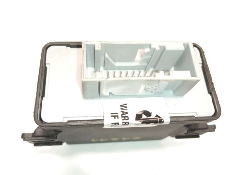 Recambio de centralita luces para volkswagen scirocco (137) 1.4 16v tsi referencia OEM IAM 8P0907357K  5LA00837906 - Blanco 3