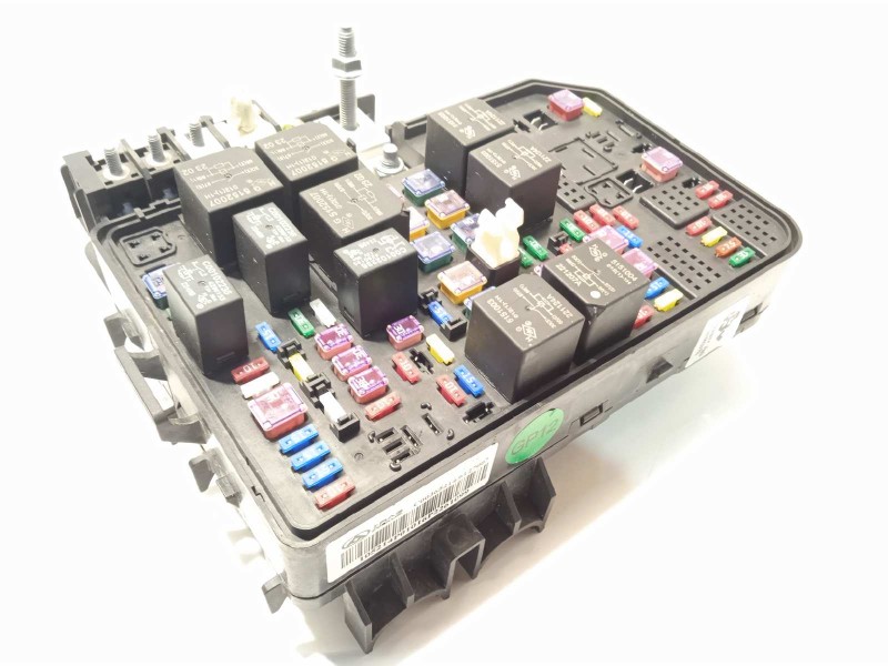 CAJA RELES / FUSIBLES C00365214 