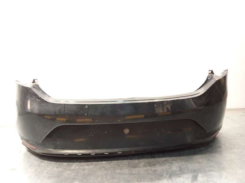 PARAGOLPES TRASERO 5F0807421 5F0807421GRU 