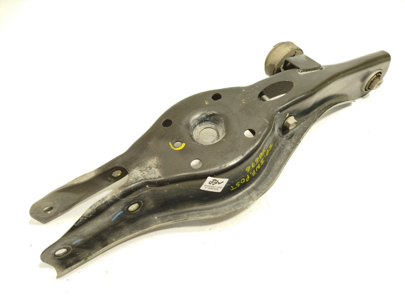 BRAZO SUSPENSION INFERIOR TRASERO DERECHO 55211ATBA0 