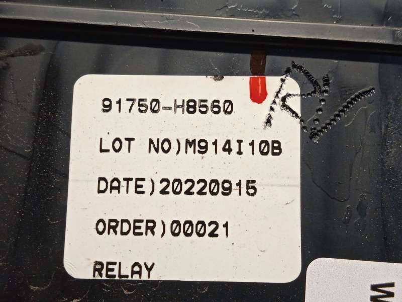 Recambio de caja reles / fusibles para kia rio iv (yb, sc, fb) 1.2 cvvt referencia OEM IAM 91750H8560 - Blanco 5