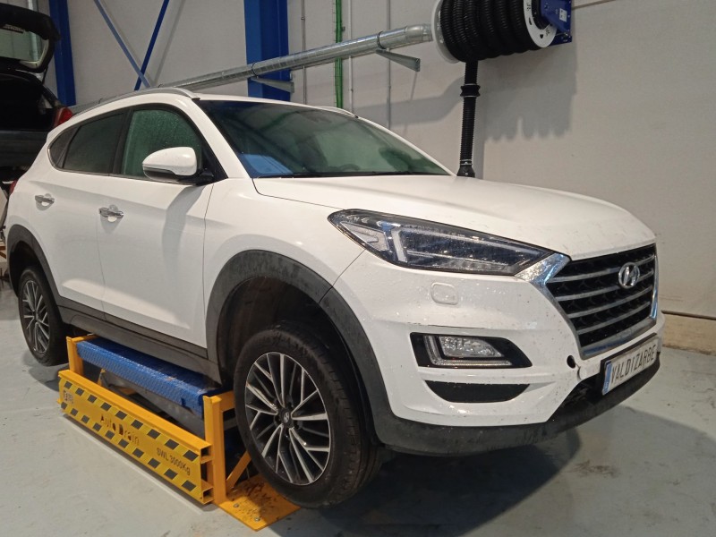 HYUNDAI TUCSON (TL, TLE)
