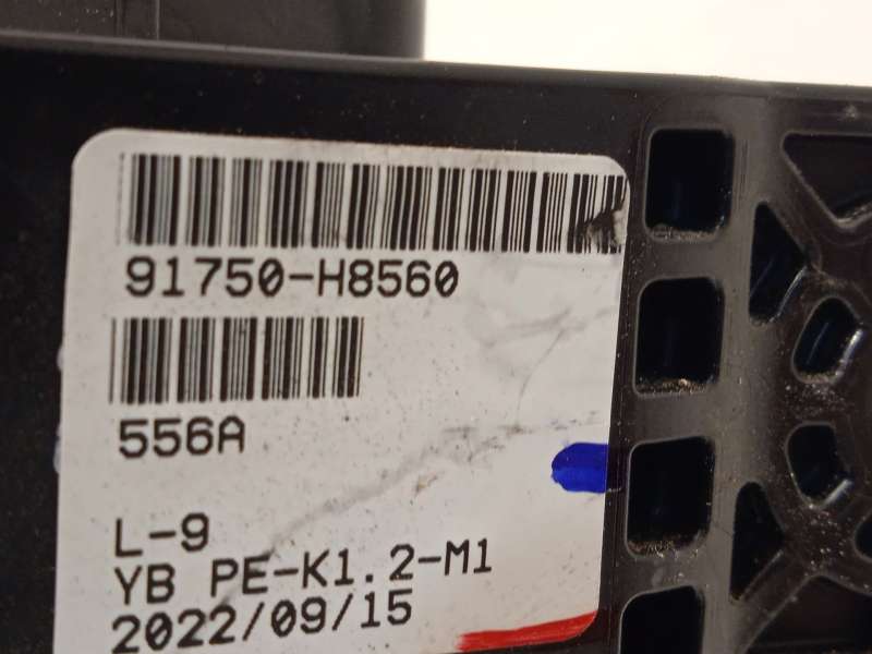 Recambio de caja reles / fusibles para kia rio iv (yb, sc, fb) 1.2 cvvt referencia OEM IAM 91750H8560 - Blanco 6