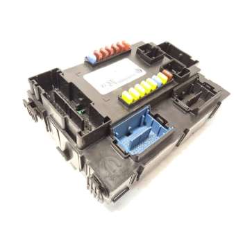 CAJA RELES / FUSIBLES 00520929450 520929450
