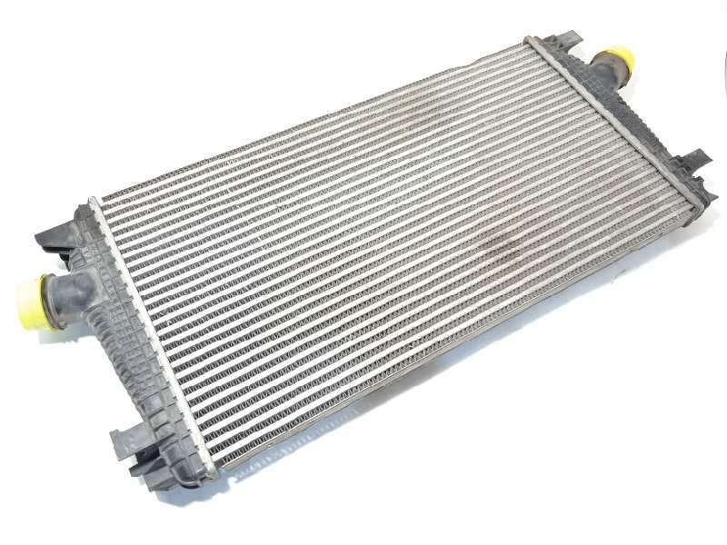 Recambio de intercooler para chevrolet cruze 2.0 diesel cat referencia OEM IAM 13267647 - Blanco 2