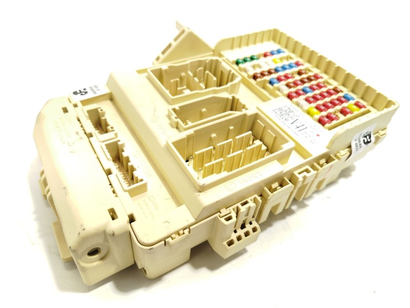 CAJA RELES / FUSIBLES 91950AO411 