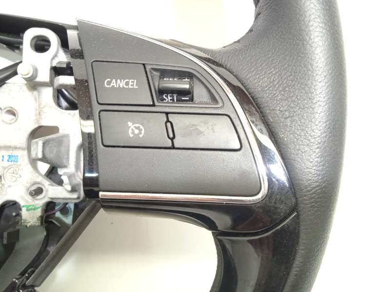 Recambio de volante para mitsubishi asx 2.0 mivec cat referencia OEM IAM 4400A706XA - Blanco 2