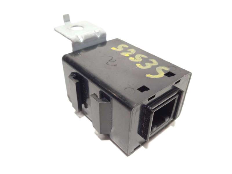 Recambio de centralita inmovilizador para kia picanto (ja) gt line referencia OEM IAM 95420D4000 - Blanco 2
