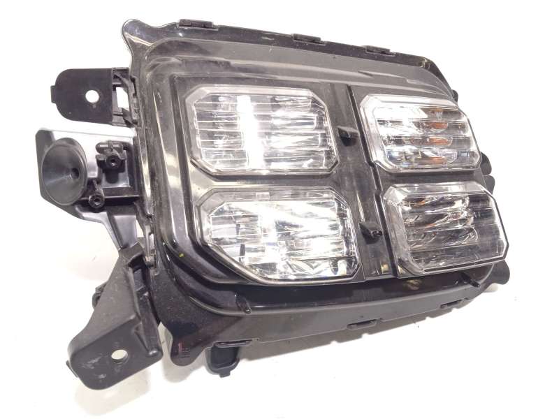 FARO ANTINIEBLA DERECHO 8315A084 