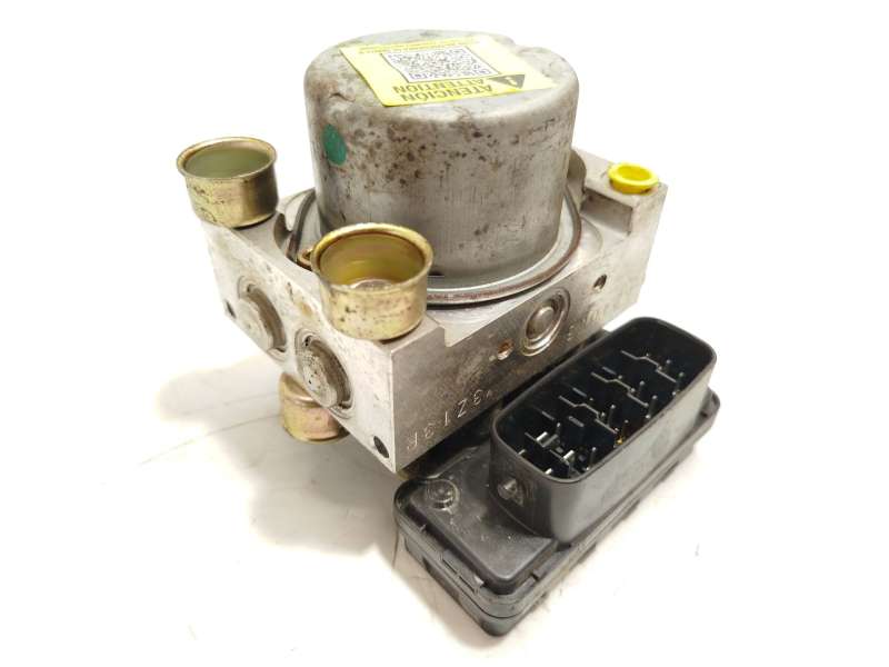 Recambio de abs para toyota yaris (_p1_) 1.4 d-4d (nlp10_) referencia OEM IAM 4451052300 8954152230 4428F0471 - Plata 2