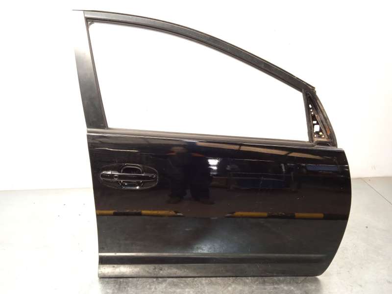 PUERTA DELANTERA DERECHA 6700147040 