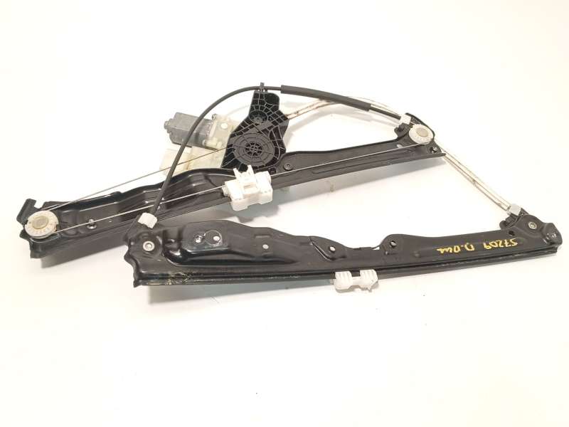 Recambio de elevalunas delantero derecho para peugeot 308 ii (lb_, lp_, lw_, lh_, l3_) 1.6 bluehdi 120 referencia OEM IAM 967818 - Blanco