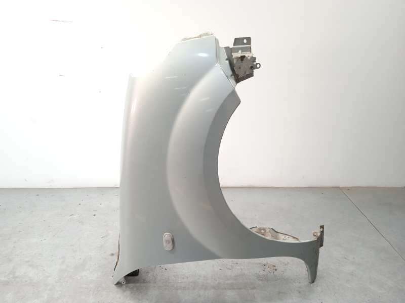 ALETA DELANTERA DERECHA 7751718632 