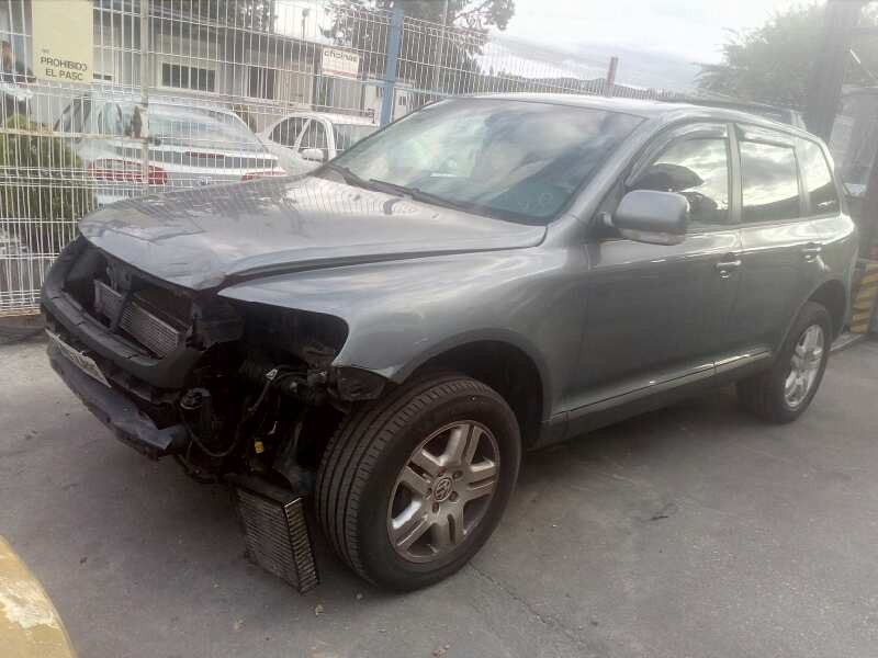 VOLKSWAGEN TOUAREG (7L6)