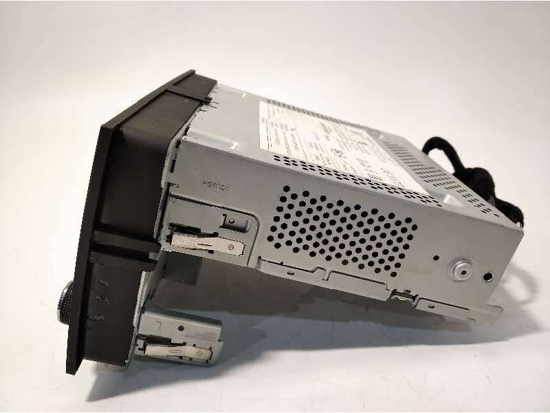 Recambio de sistema audio / radio cd para seat ibiza (6j5) stylance referencia OEM IAM 5F0035871B 5F0035871B2ZZ - Blanco 2
