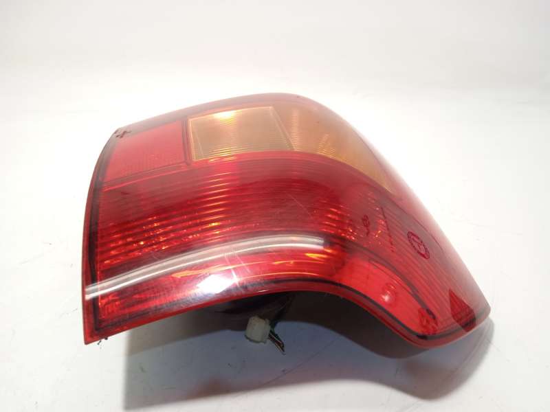 Recambio de piloto trasero derecho para toyota corolla (_e12_) 2.0 d-4d (cde120r_, cde120l_) referencia OEM IAM 8155102150 - Plata 3