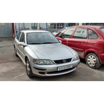 opel vectra b berlina del año 2001