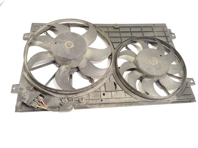 Recambio de electroventilador para volkswagen golf v (1k1) 1.4 tsi referencia OEM IAM 1K0121207T 1K0959455ET 1K0959455CQ - Blanco 2