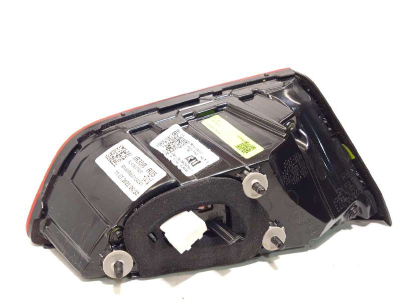 Recambio de piloto trasero derecho interior para kia xceed 1.0 tgdi cat referencia OEM IAM 92404J7350 - Blanco 4