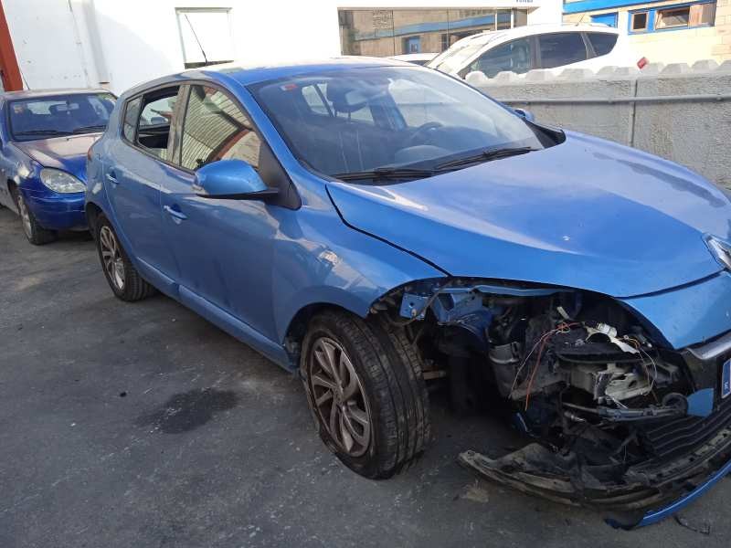 RENAULT MEGANE III BERLINA 5 P