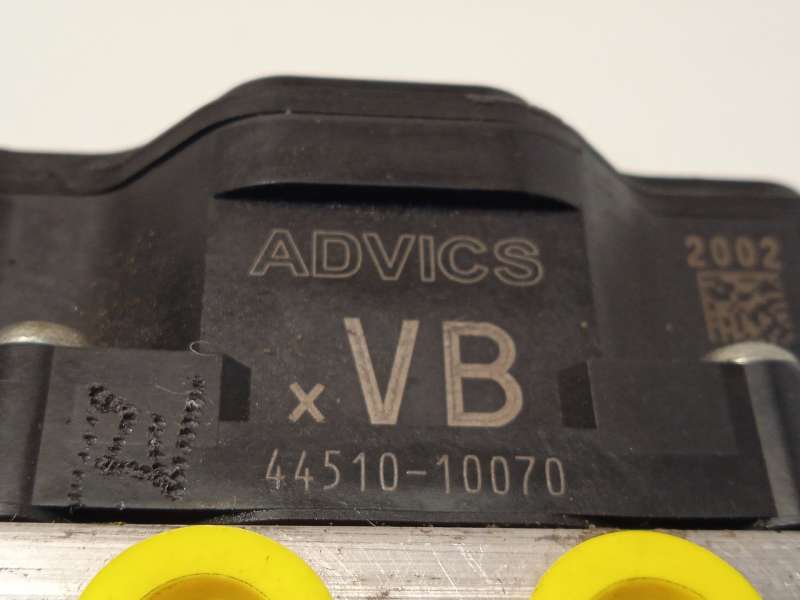 Recambio de abs para toyota c-hr hybrid advance referencia OEM IAM 4451010070 8954110080 11304041330 6