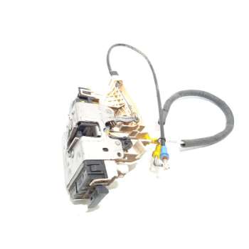 CERRADURA PUERTA DELANTERA DERECHA A9067201735 