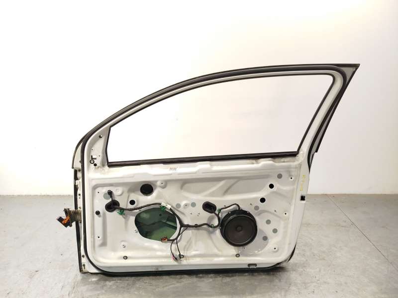 Recambio de puerta delantera derecha para volkswagen golf v (1k1) 1.4 tsi referencia OEM IAM 1K3831302AB - Blanco 5