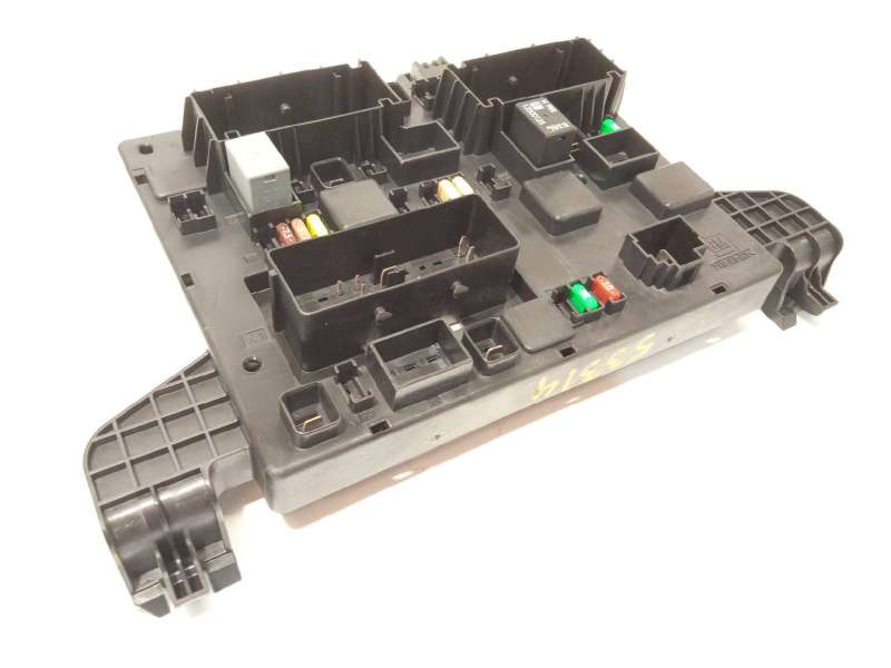 Recambio de caja reles / fusibles para opel astra j lim. sport referencia OEM IAM 13302300  13343950 - Azul 2