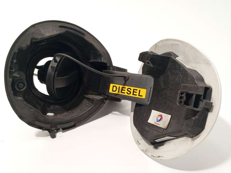 Recambio de tapa exterior combustible para peugeot 308 ii (lb_, lp_, lw_, lh_, l3_) 1.6 bluehdi 120 referencia OEM IAM 967726898 - Blanco 2