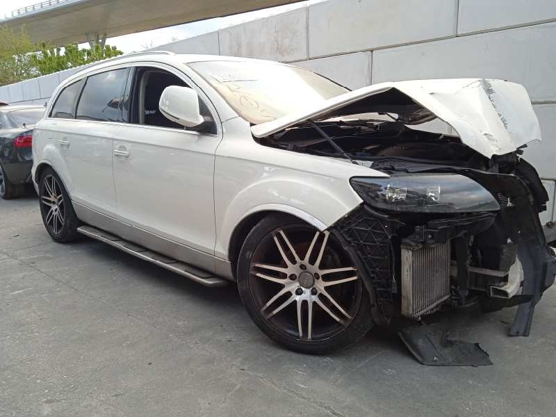 AUDI Q7 (4L)