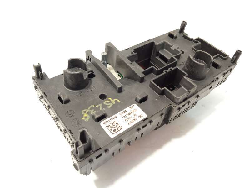 Recambio de caja reles / fusibles para mercedes-benz clase e familiar (bm 213) e 220 d (213.204) referencia OEM IAM A2139068801 - Negro 3