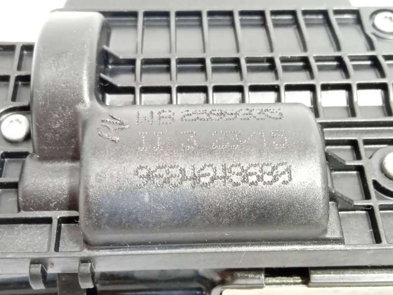 Recambio de cerradura maletero / porton para peugeot 208 i (ca_, cc_) 1.0 referencia OEM IAM 9684648680 - Blanco 4