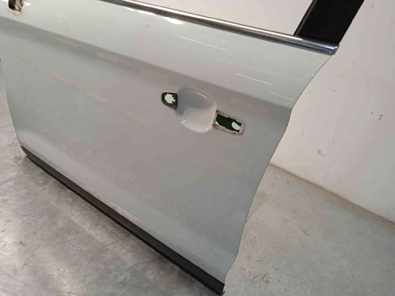 Recambio de puerta delantera izquierda para ford kuga (cbv) trend referencia OEM IAM 1712679 - Blanco 2