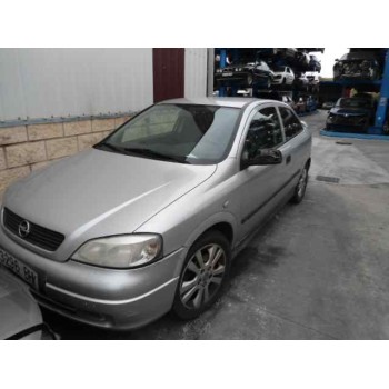 opel astra g berlina del año 2001