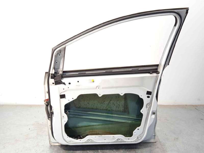 Recambio de puerta delantera derecha para ford kuga (cbv) trend referencia OEM IAM 1712678 - Blanco 4