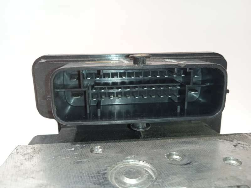Recambio de abs para hyundai i30 (gd) tecno referencia OEM IAM 58920A6210 6158945200 A658920500 4