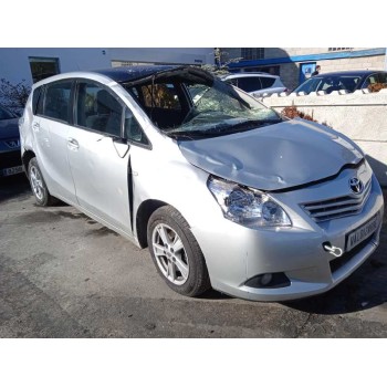toyota verso del año 2010