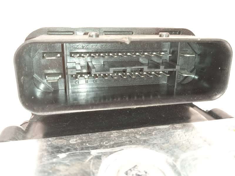 Recambio de abs para toyota yaris hsd active referencia OEM IAM 445400D280 895410D480 06210246564 4
