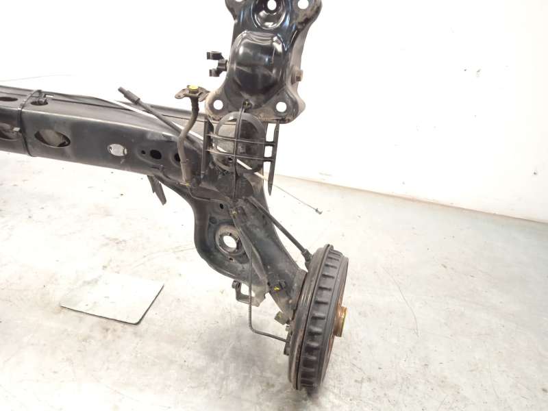 Recambio de puente trasero para volkswagen polo 1.0 tsi referencia OEM IAM 2Q0501053AT - Blanco 3