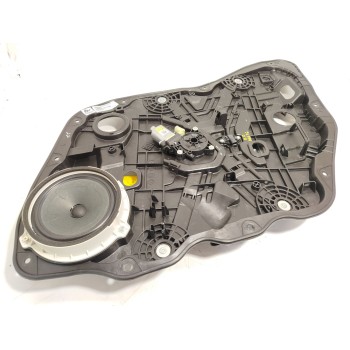 ELEVALUNAS DELANTERO DERECHO 82480AT040 82460AT000 F00S1W2430