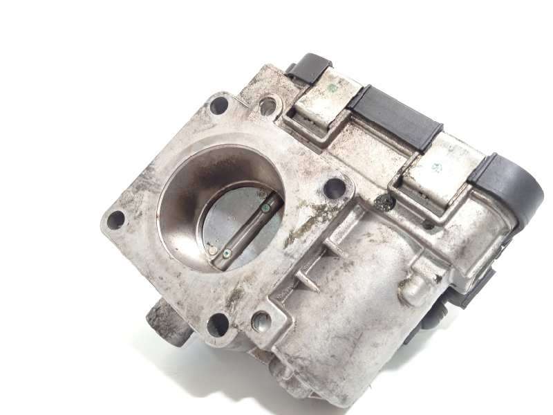 Recambio de caja mariposa para fiat 500 1.2 referencia OEM IAM 40SMF10  77364899 - Blanco 2