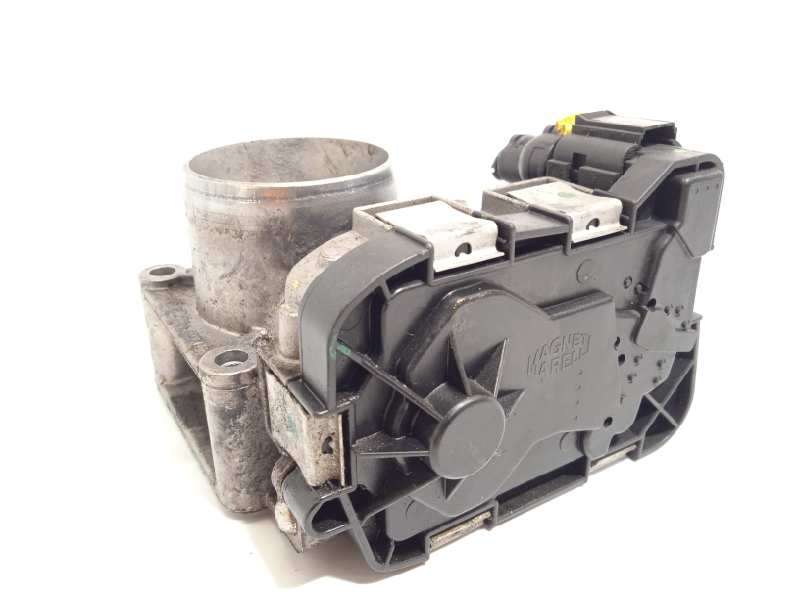 Recambio de caja mariposa para fiat 500 1.2 referencia OEM IAM 40SMF10  77364899 - Blanco 3