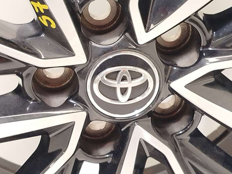 Recambio de llanta para toyota verso (_r2_) 1.6 (zgr20_) referencia OEM IAM 426110F200 4