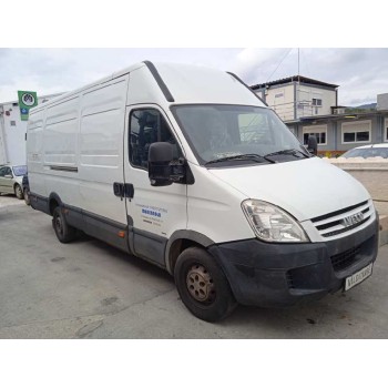 iveco daily caja cerrada (2006 =>) del año 2007