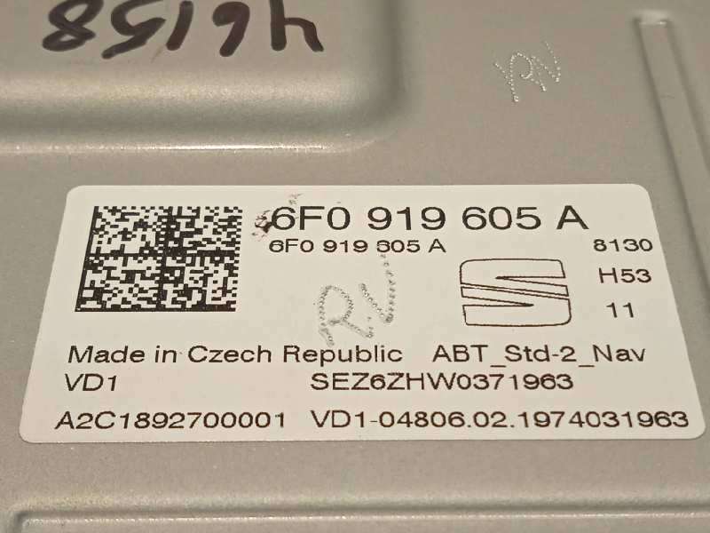 Recambio de pantalla multifuncion para seat ibiza (kj1) style referencia OEM IAM 6F0919605A  A2C18992700001 7