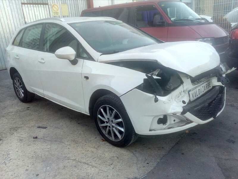 SEAT IBIZA ST (6J8)