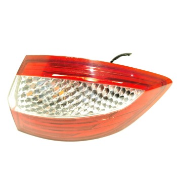 PILOTO TRASERO DERECHO 1486778 7S7113404PE 